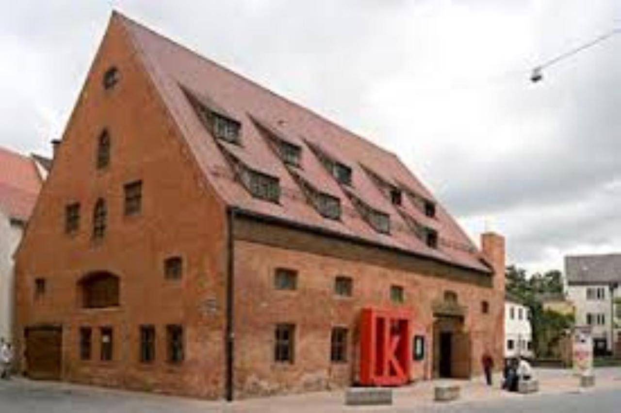 Hotel Goldene Sonne Landshut Exterior photo